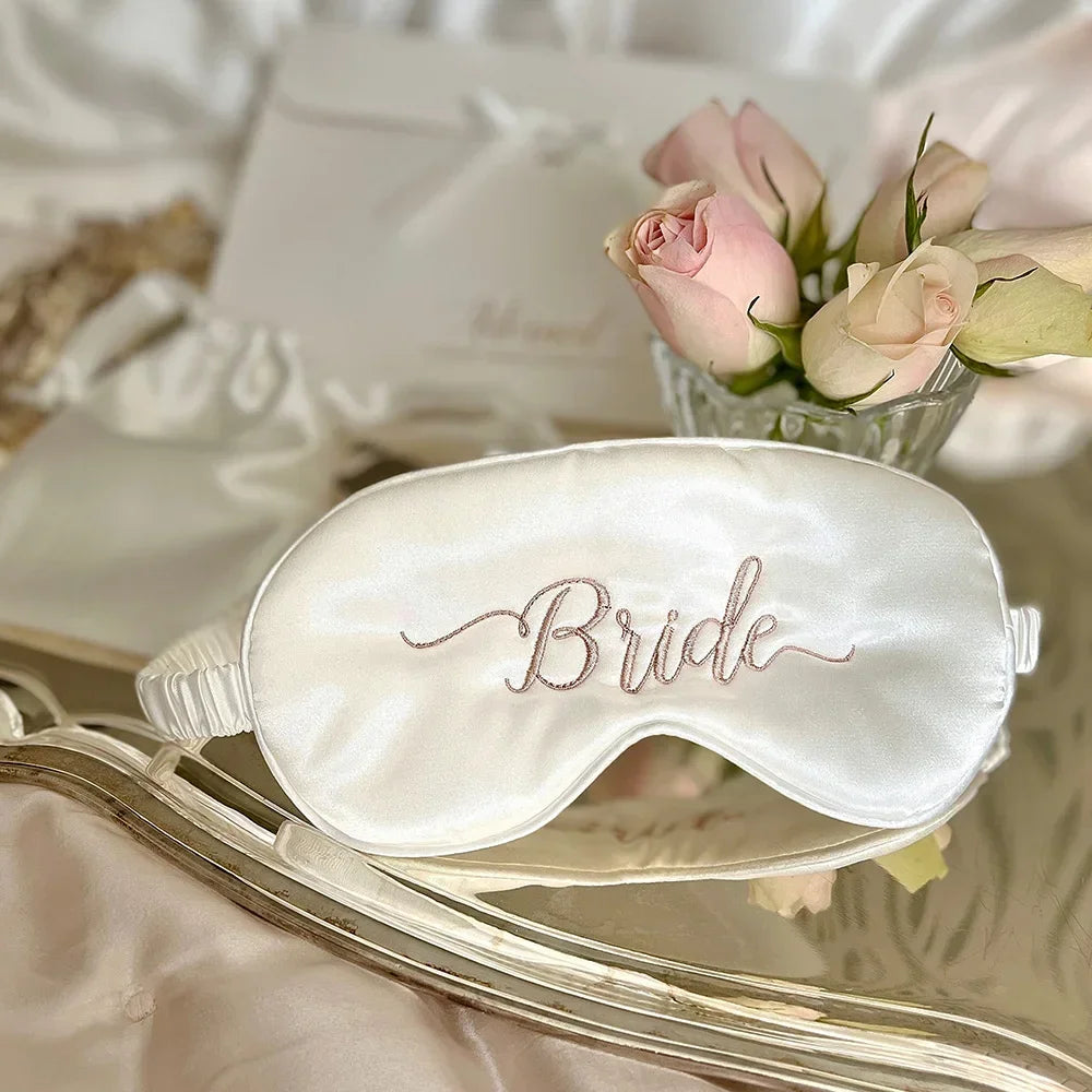 Masque de sommeil satiné brodé Bride – doré